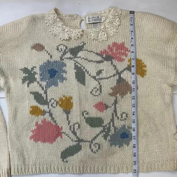 VTG Hand knit For Jack Winter Floral Knit Lace Collar Sweater Size L - Picture 4 of 9